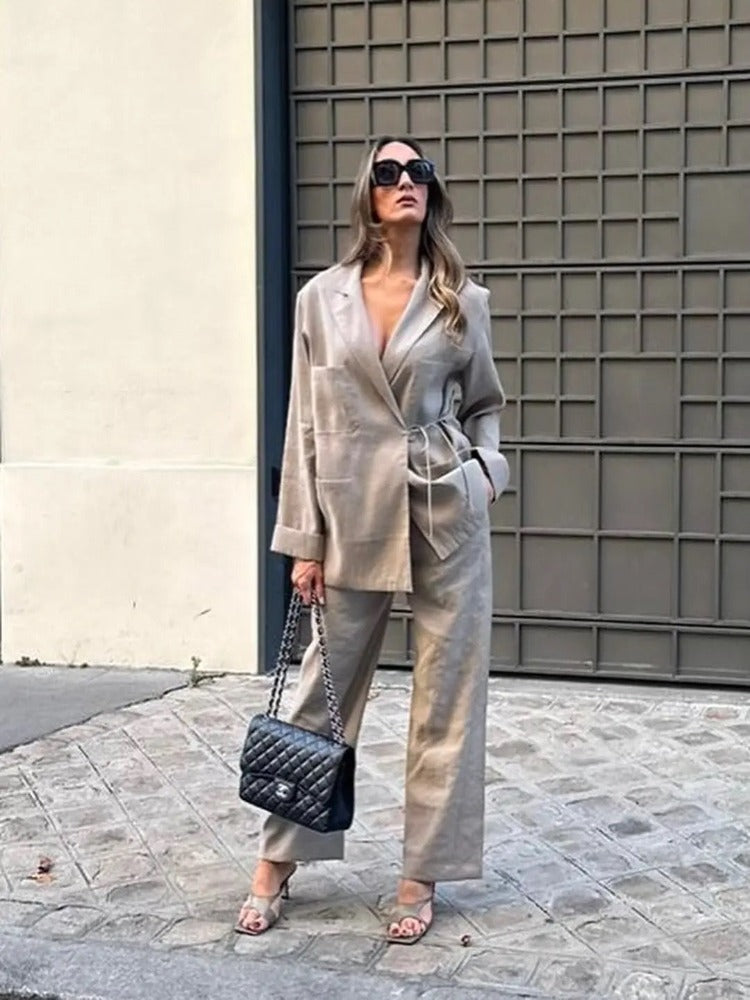 R&B | Übergröße Damen Blazer Hosen Satz mit Gürtel
