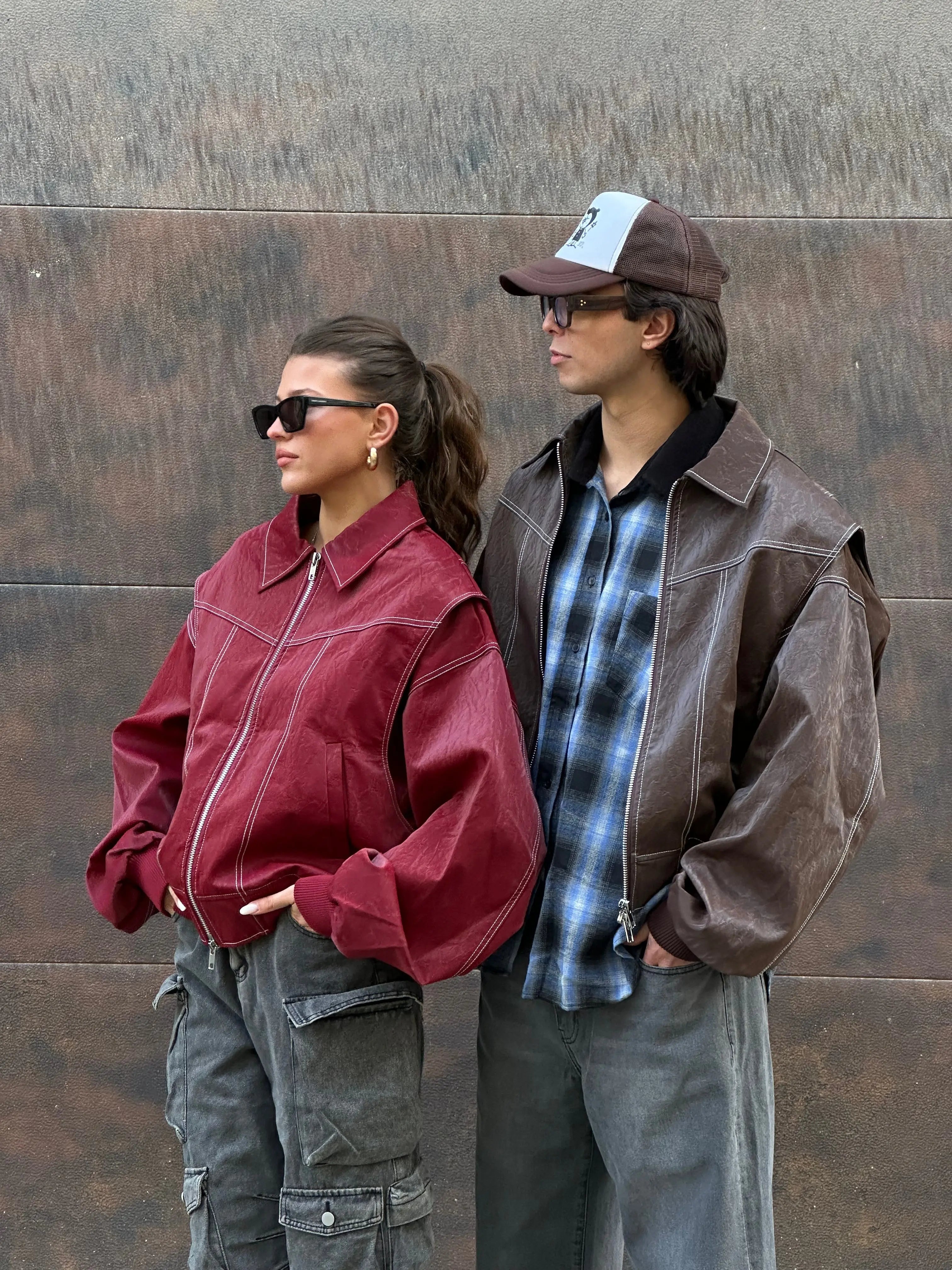 R&B | Burgundisch Zip up Jacke in Übergröße mit Kontrastnähten
