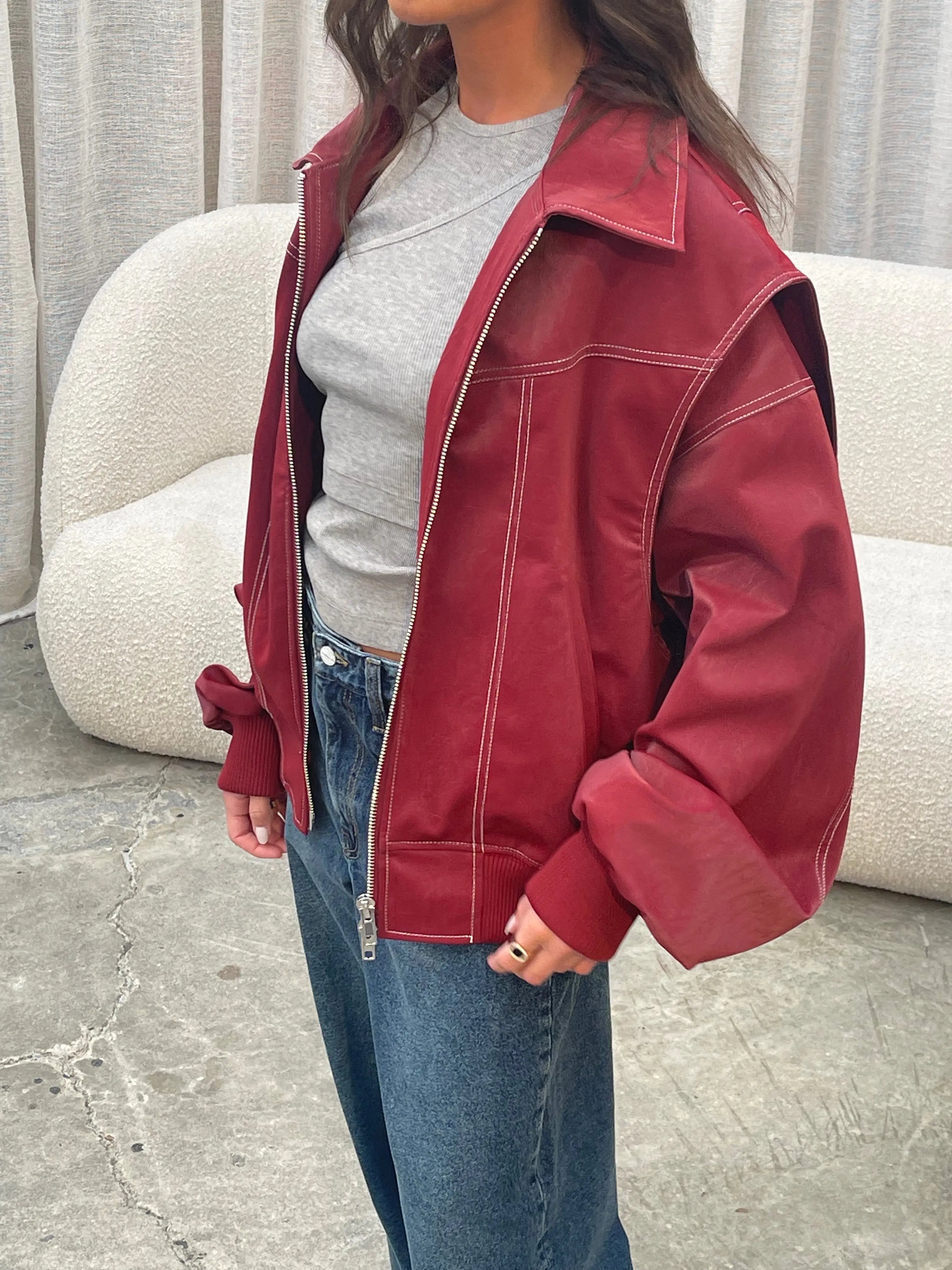 R&B | Burgundisch Zip up Jacke in Übergröße mit Kontrastnähten