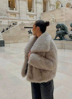 R&B | Luxuriöse Kunstfell Jacke Stilvoll, Kuschelig und Zeitlos