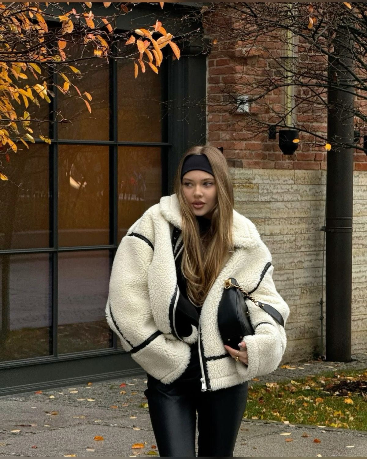 R&B | Shearling-Jacke - Übergroßer Schnitt - Weiche Textur - Warme Fütterung - Reißverschlussöffnung