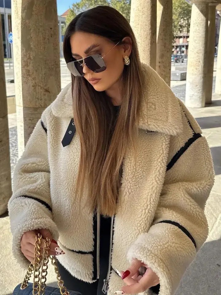 R&B | Vielseitige Teddyjacke für Frauen
