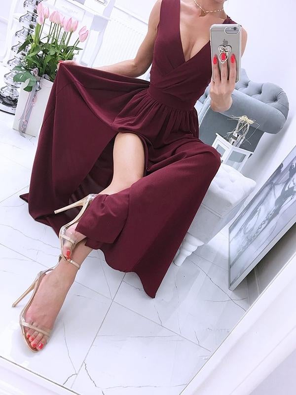 langes, fließendes Chiffonkleid mit seitlich geschlitztem V-Ausschnitt, schick