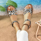 Flache Sandalen mit Leopardenmuster