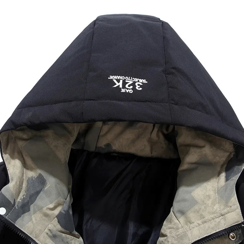 R&B | Wattierte Jacke mit Kapuze