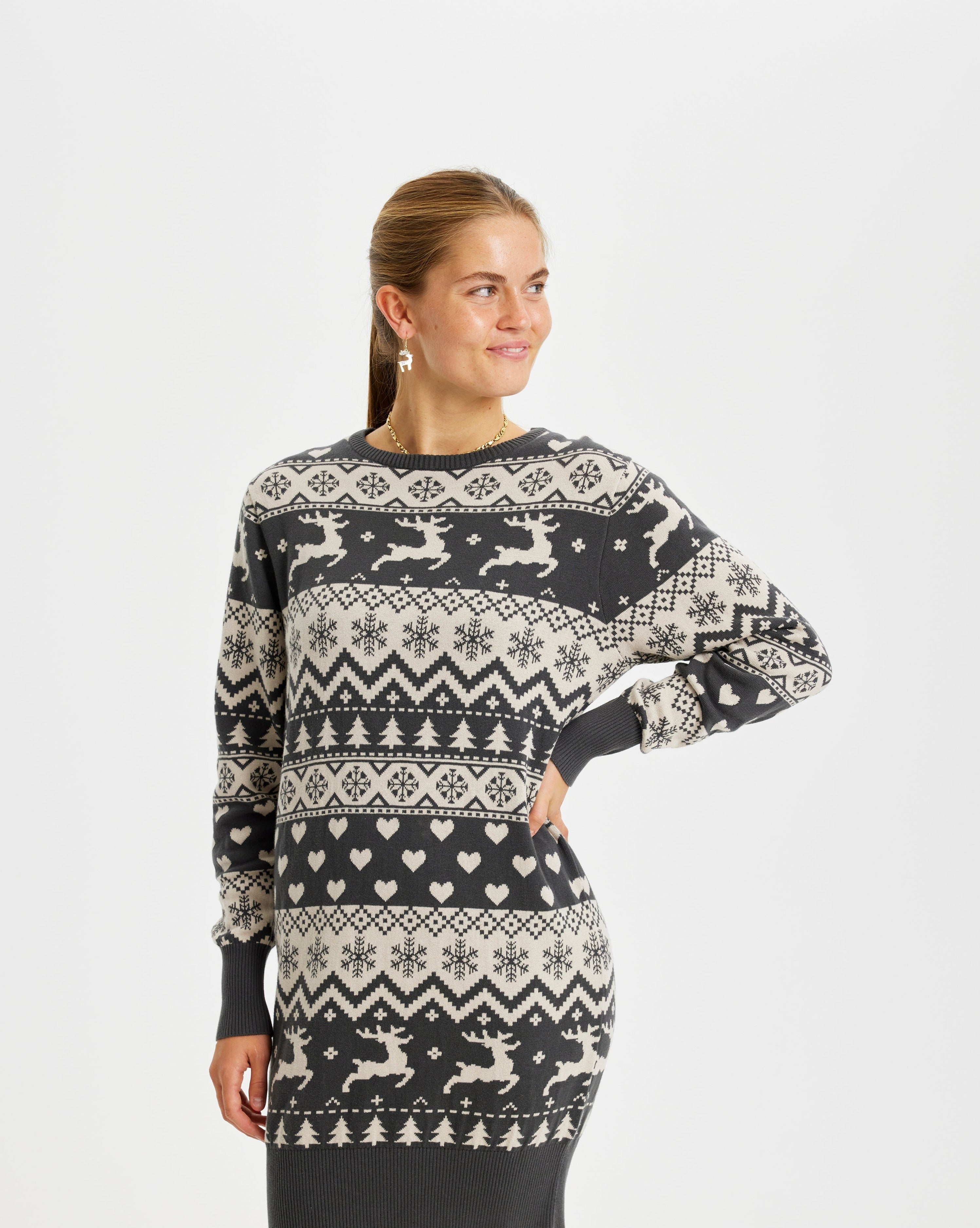 R&B | Kleid Strickarbeit