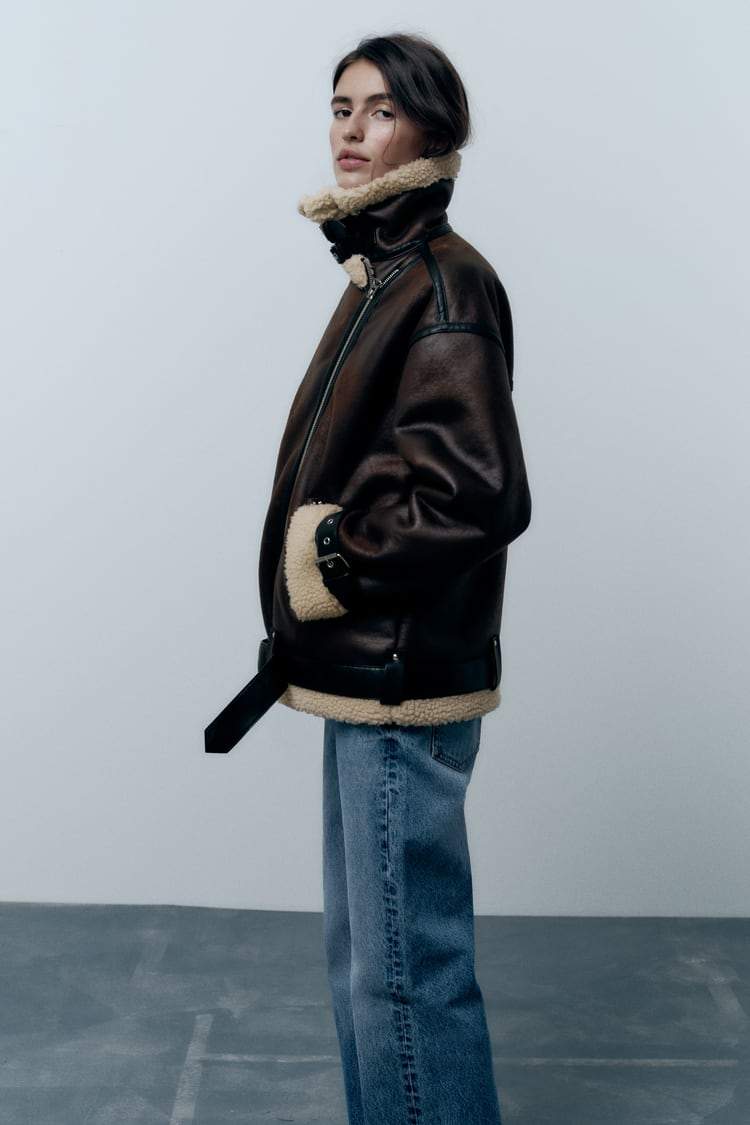 R&B | Jacke mit Revers aus synthetischem Material