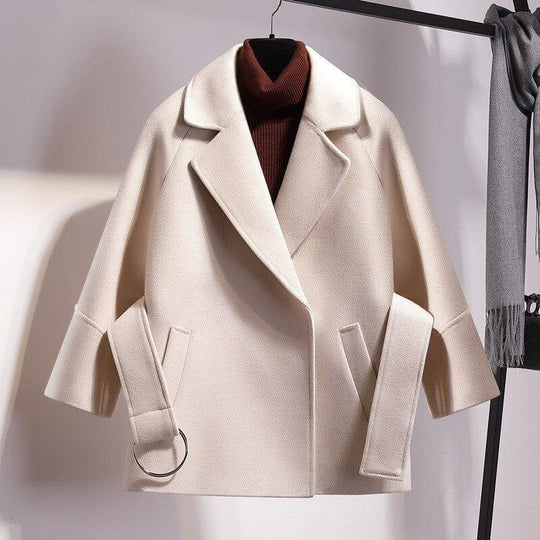R&B | Damen Kurze Woll Winterjacke mit Breitem Gürtel und Reverskragen