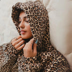 R&B | Luxe Damen Kapuzenpullover mit Pantherdruck