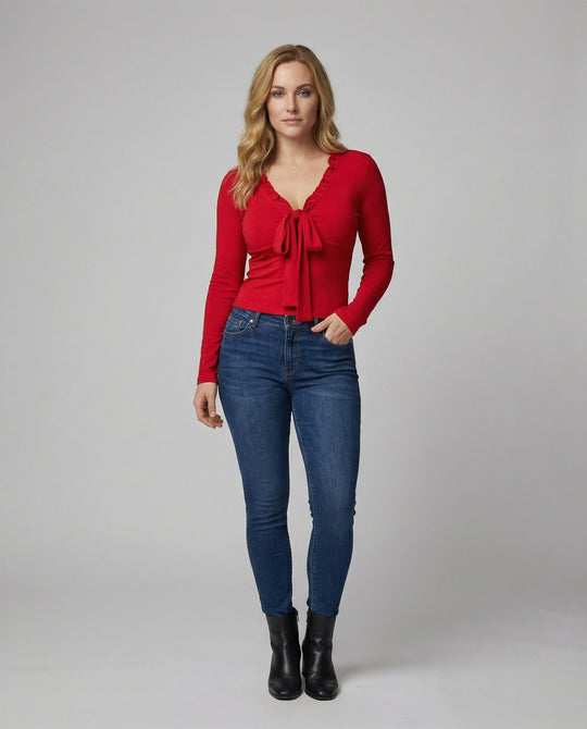 Romantisches Langarmshirt mit V-Ausschnitt und verspielter Schleife