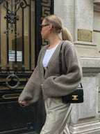 R&B | Damen Stilvoll Strickcardigan mit Knopfverschluss und V-Ausschnitt
