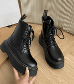 Lederstiefel - Schnürschuhe - Schwarz - Chunky Stiefel - Damenstiefel R&B
