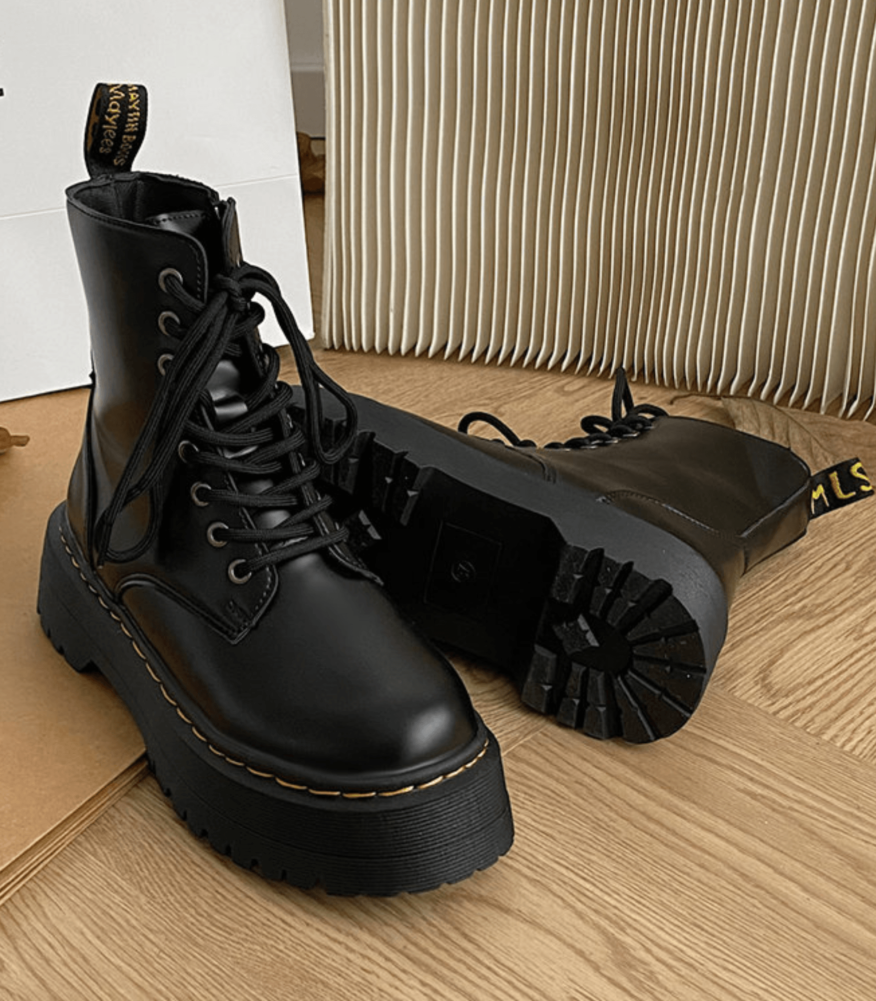 Lederstiefel - Schnürschuhe - Schwarz - Chunky Stiefel - Damenstiefel R&B