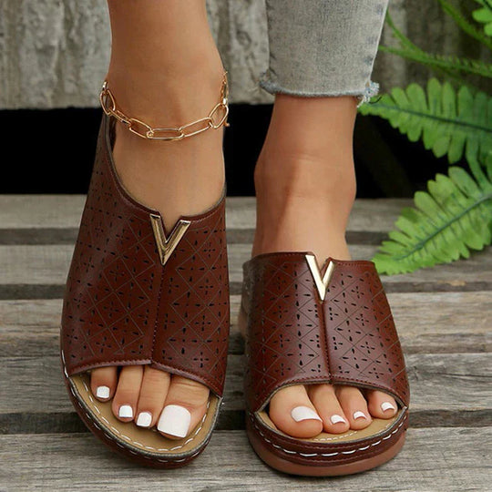 R&B - Orthopädische flache Riemchensandalen