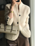 R&B | Strickjacke aus 100% Wolle