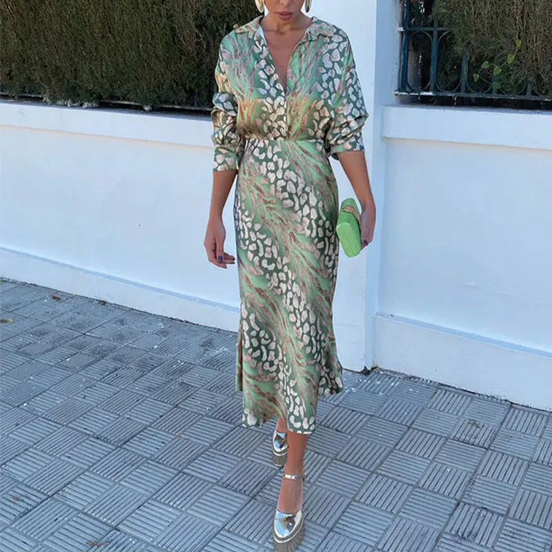 R&B | Satiniertes Bedrucktes Midi Kleid mit Langen Ärmeln für Damen