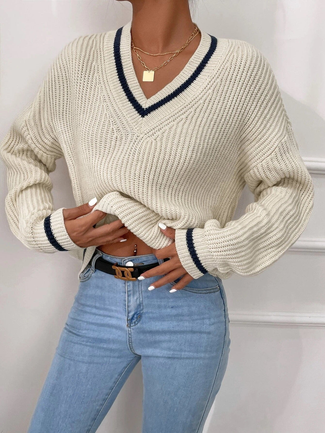 R&B | Pullover mit V-Ausschnitt und Patchwork