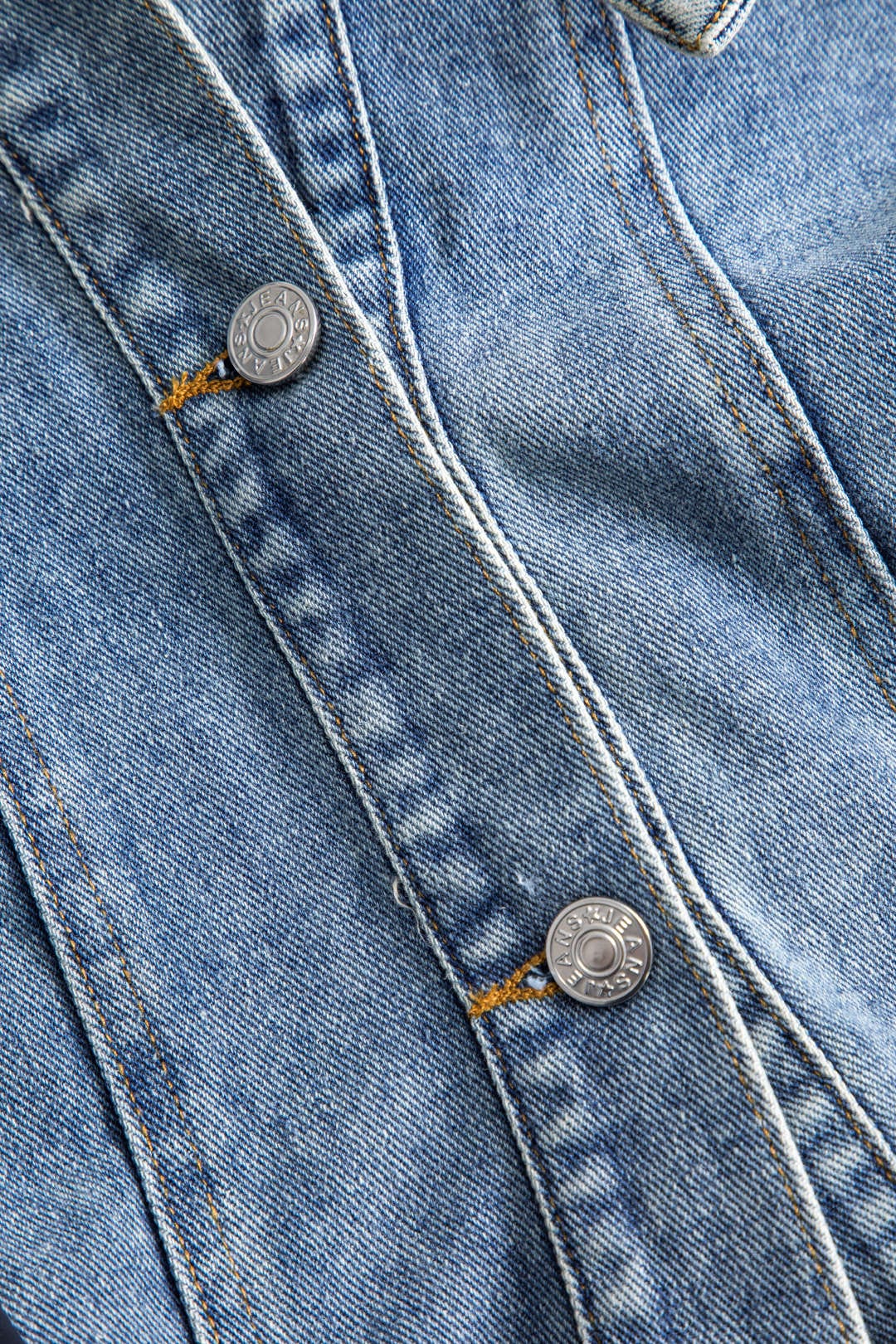 R&B | Patchwork Jacke mit Denim und Nylon Elementen Lässig und Individuell
