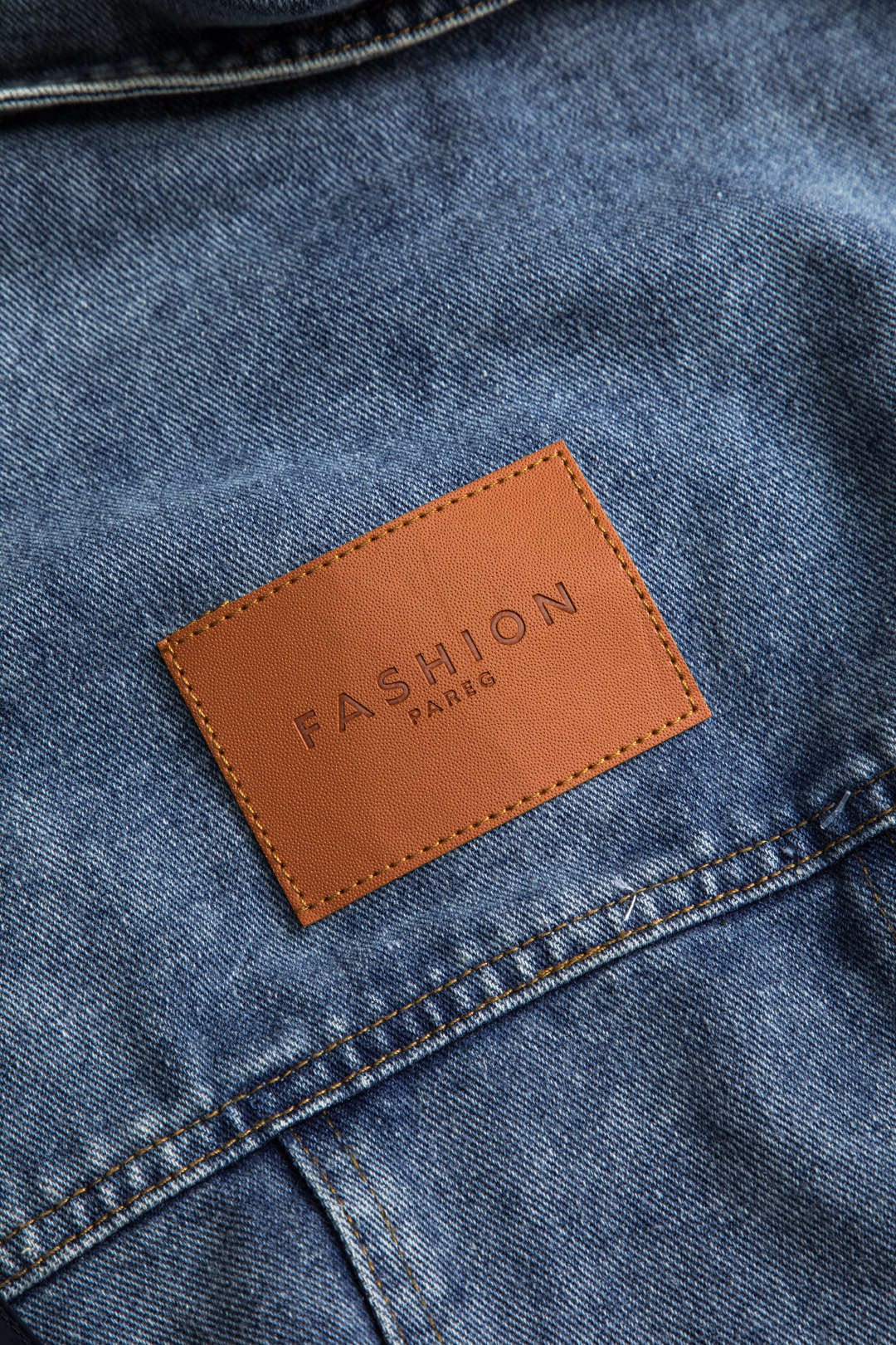 R&B | Patchwork Jacke mit Denim und Nylon Elementen Lässig und Individuell