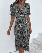 R&B | Florales Kleid mit V-Ausschnitt