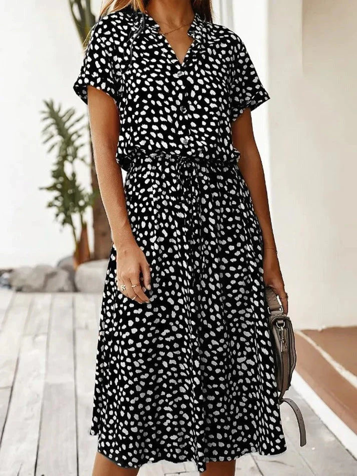 R&B | Elegantes Kurzärmliges Hemdblusenkleid mit Polka Dots und Kordelzug In Der Taille