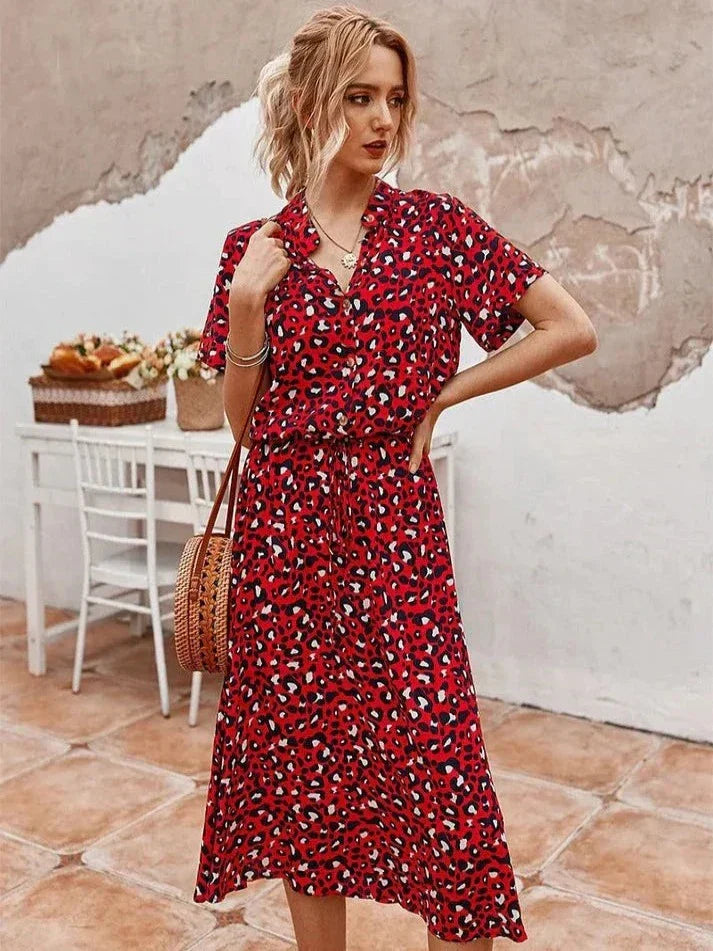 R&B | Elegantes Kurzärmliges Hemdblusenkleid mit Polka Dots und Kordelzug In Der Taille