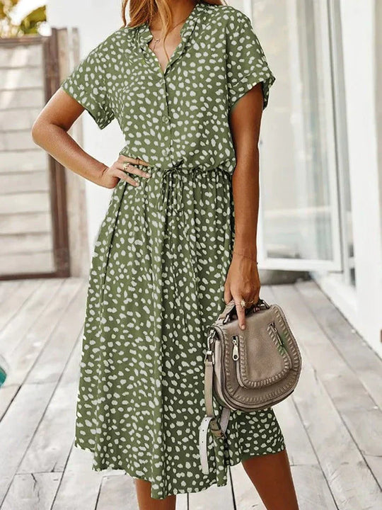 R&B | Elegantes Kurzärmliges Hemdblusenkleid mit Polka Dots und Kordelzug In Der Taille