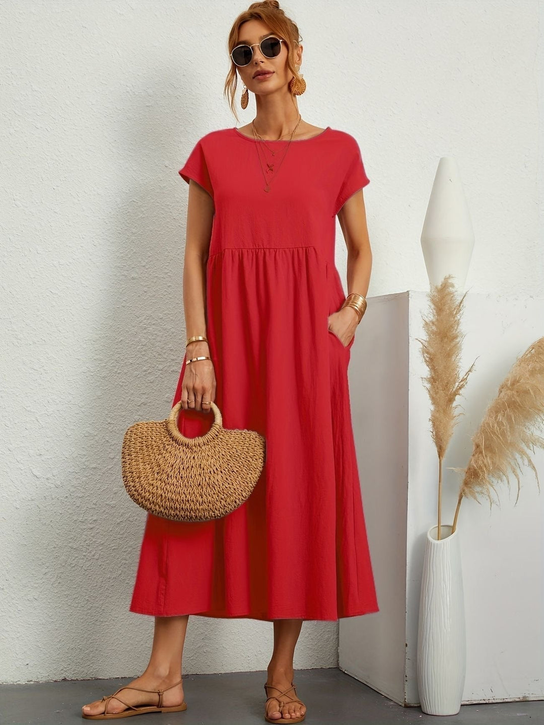 R&B | Rundhalsausschnitt Kleid Elegantes Design für Damen