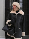 R&B | Übergröße Kunstleder Shearling Jacke in Schwarz