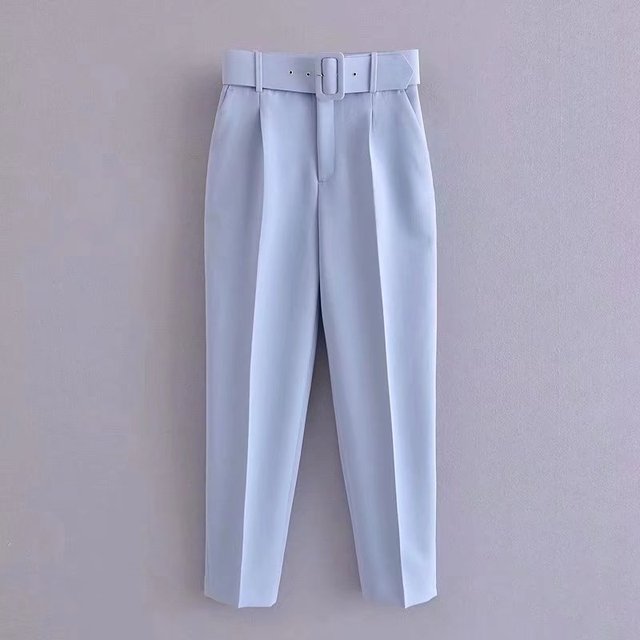 R&B | Lässige Hochbundhose mit Gürtel und Taschen, perfekt für lässige Tage