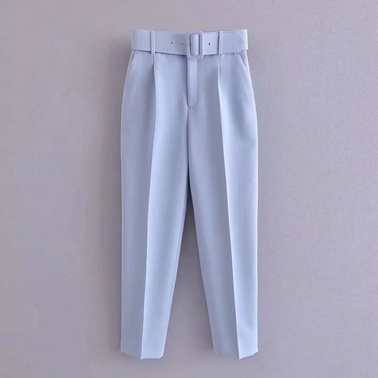 R&B | Lässige Hochbundhose mit Gürtel und Taschen, perfekt für lässige Tage