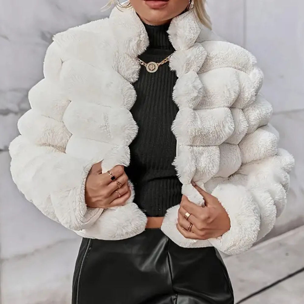 R&B | Eleganter Winterpelzmantel für Damen