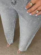 R&B | Jeans mit Hoher Taille und Diamant Details