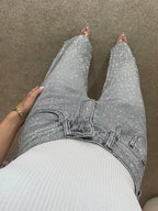 R&B | Jeans mit Hoher Taille und Diamant Details