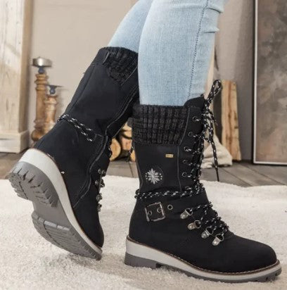 R&B | Knöchelhohe Strickstiefel mit Schnürsenkeln, Reißverschluss und Riemen