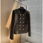 R&B | Modische und Minimalistische Winterjacke