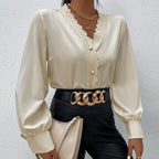 Damen Elegante Bluse mit Spitzenbesatz und Knopfdetails