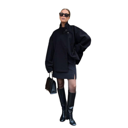 Damen Kurze Jacke mit hohem Kragen und Knopfverschluss R&B