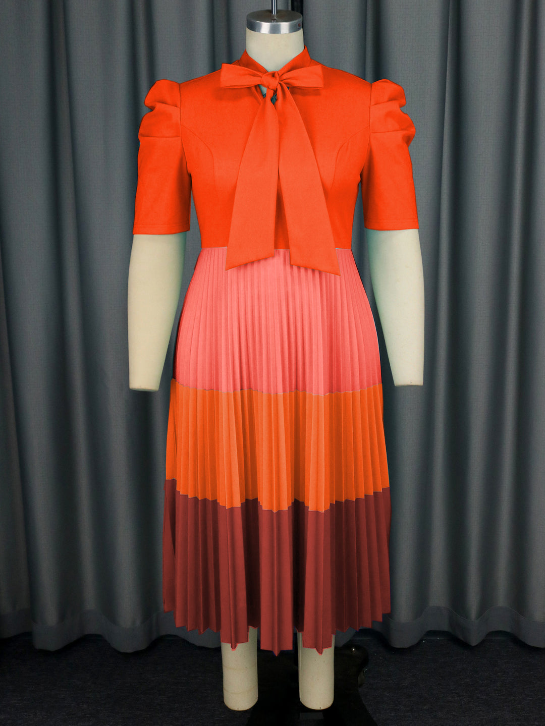 Damen Elegantes Plisseekleid mit Schleifenkragen R&B
