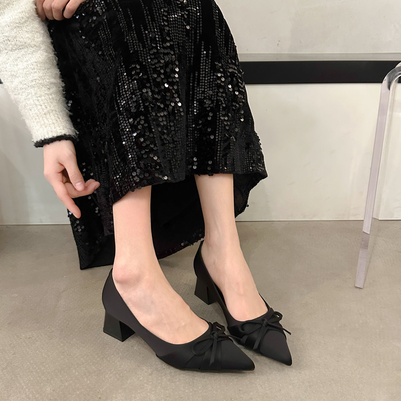 Damen Elegante Pumps mit zartem Schleifen-Detail und komfortablem Blockabsatz R&B
