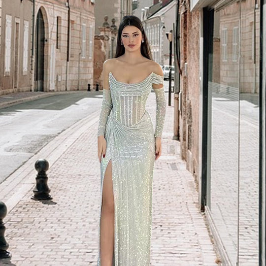 Damen Elegantes Abendkleid mit schimmerndem Schmuckdetail und drapiertem Rock R&B