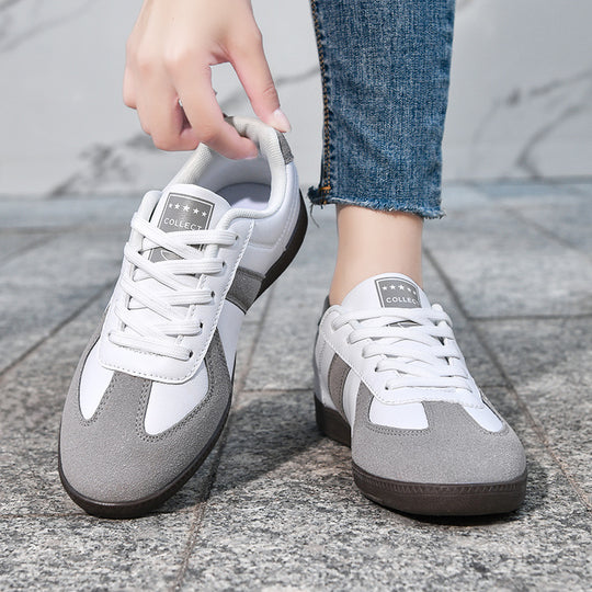 Unisex nan urbaner Tennis-Sneaker mit Veloursleder-Overlays gepolstertem Fersenkragen und vulkanisierter Gummisohle R&B