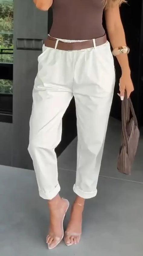 Damen nan hochtaillierte Paperbag-Hose mit gerafftem Bund, Eingrifftaschen und gekrempeltem Saum R&B