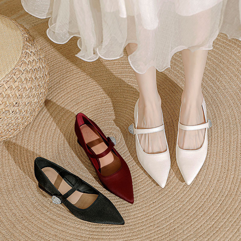 Damen elegante Ballerinas mit modischem Strassdetail