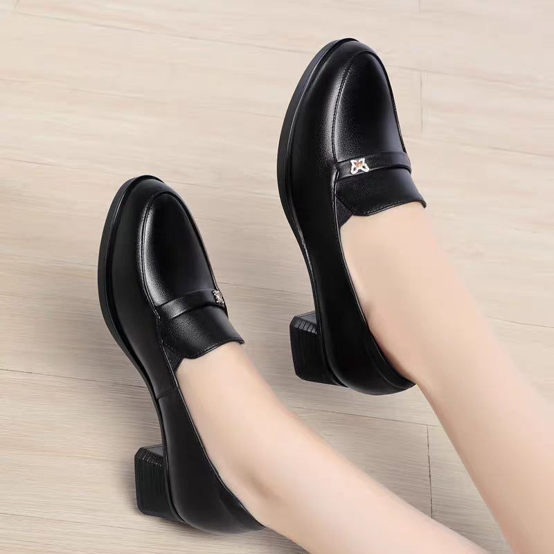 Damen Elegante Mokassins mit modischem Kettendetail und komfortablem Blockabsatz R&B