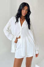 Damen Loungewear-Set mit lässiger Button-Up Bluse und komfortablen Shorts R&B