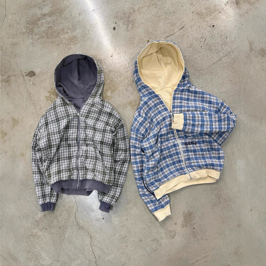 Unisex nan wendbare Kapuzenjacke mit kariertem Innenfutter, durchgehendem Reißverschluss und Kängurutasche R&B