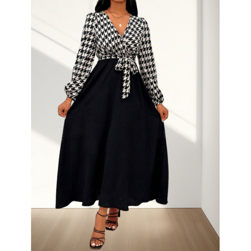 Damen Maxi-Kleid mit Kreuzverschluss und elegantem Hahnentrittmuster R&B