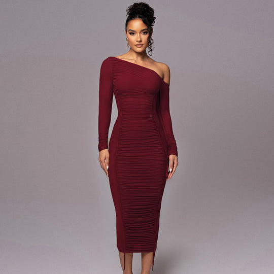 Damen figurbetontes Kleid mit asymmetrischem Ausschnitt und raffinierten Raffungselementen R&B