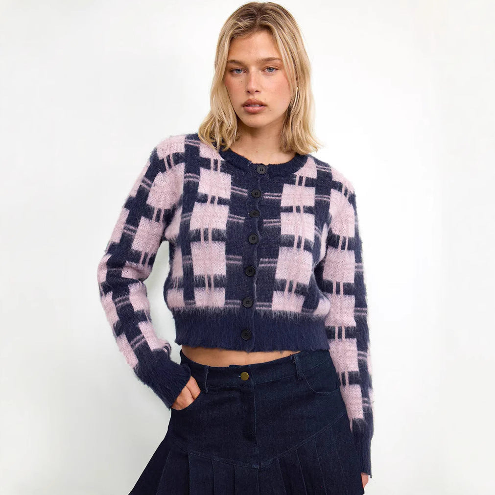 Damen cropped Strickjacke mit modernem Karomuster und knöpfbarem Design R&B